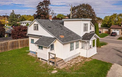 Photo 6 at 132 High Street, Bowmanville, Clarington