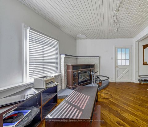 Photo 21 at 132 High Street, Bowmanville, Clarington