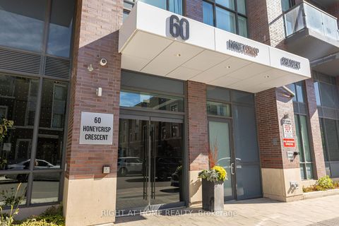 Photo 2 at 212 - 60 Honeycrisp Crescent, Vaughan Corporate Centre, Vaughan