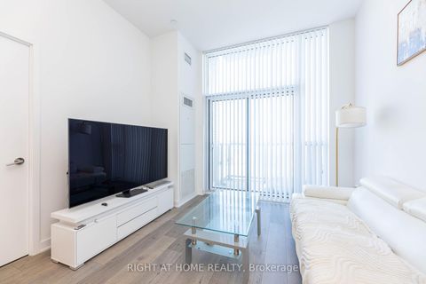 Photo 17 at 212 - 60 Honeycrisp Crescent, Vaughan Corporate Centre, Vaughan