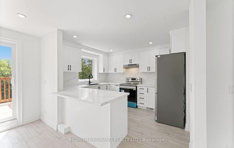 Photo 11 at 37 Donofree Road, Maple Leaf, Toronto