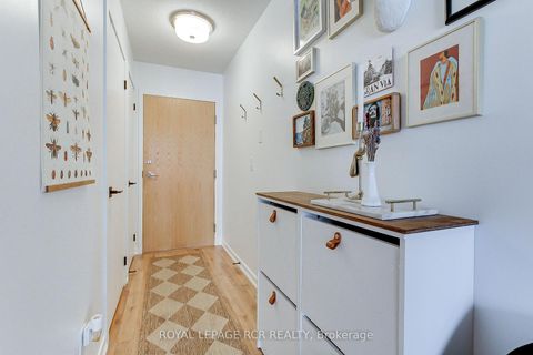 Photo 5 at 623 - 38 Joe Shuster Way, South Parkdale, Toronto