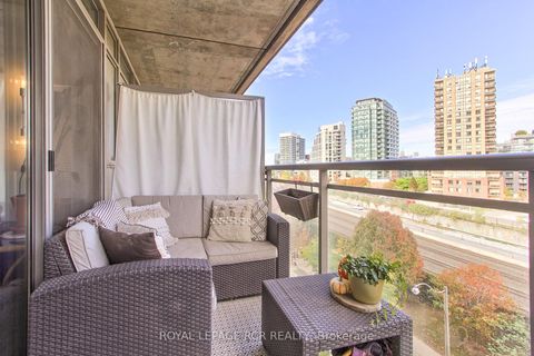 Photo 33 at 623 - 38 Joe Shuster Way, South Parkdale, Toronto