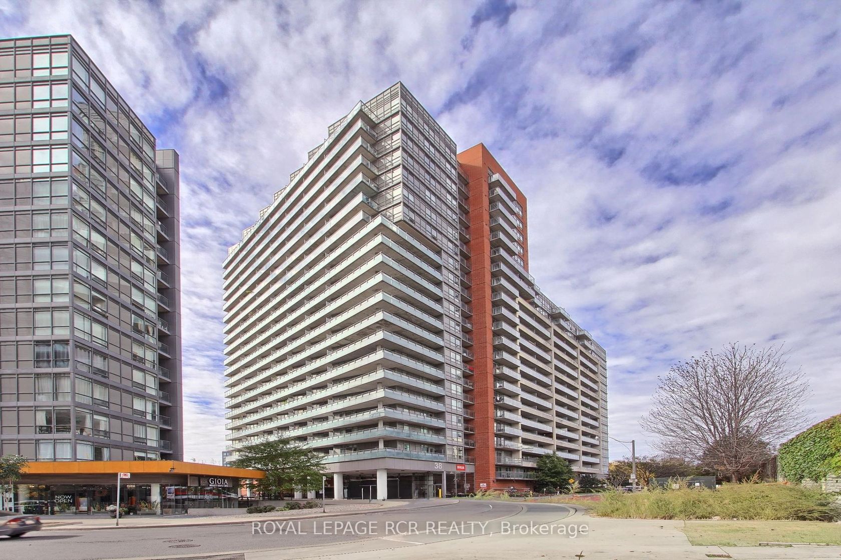 623 - 38 Joe Shuster Way, South Parkdale, Toronto 