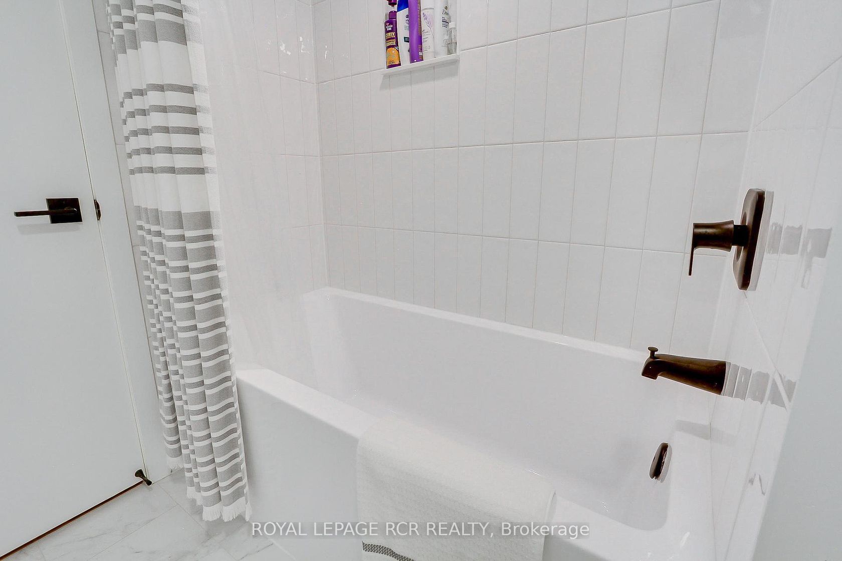 Photo 29 at 623 - 38 Joe Shuster Way, South Parkdale, Toronto Photo 29 at 623 - 38 Joe Shuster Way, South Parkdale, Toronto