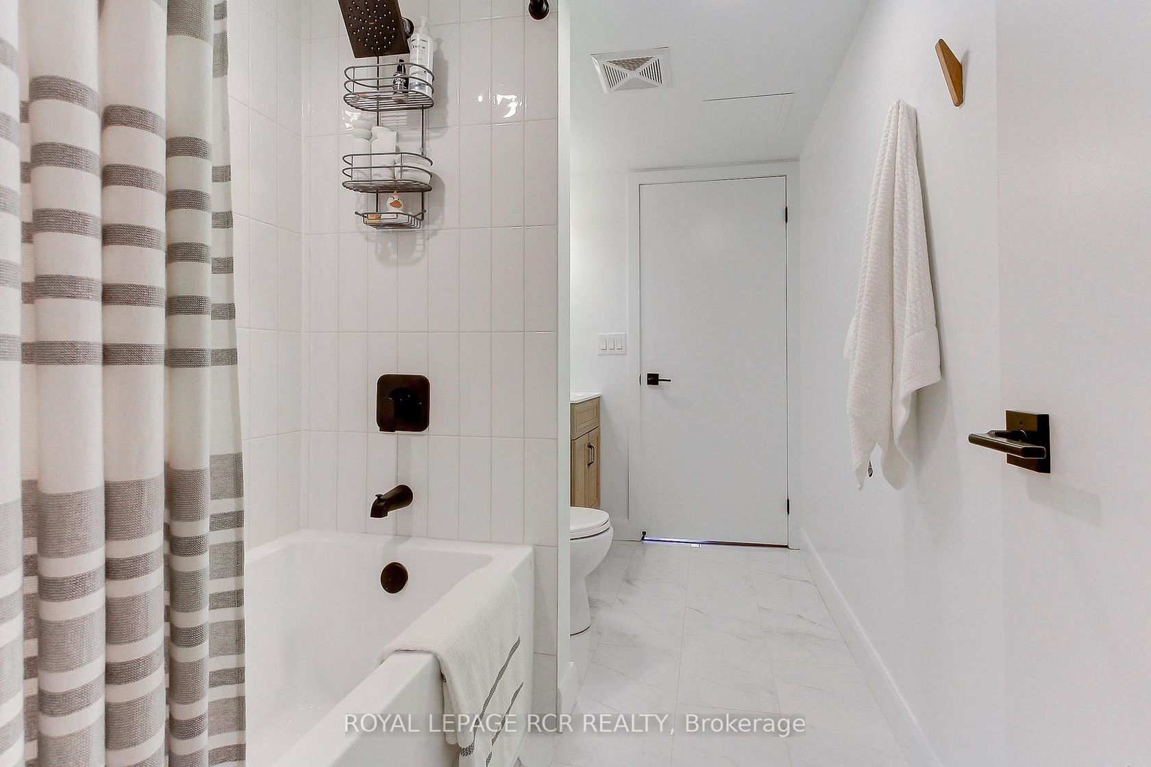 Photo 30 at 623 - 38 Joe Shuster Way, South Parkdale, Toronto Photo 30 at 623 - 38 Joe Shuster Way, South Parkdale, Toronto