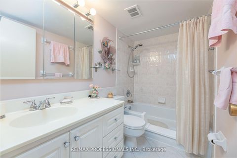 Photo 15 at 907 - 11 Wincott Drive, The Westway, Toronto