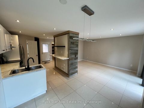 Photo 4 at 27 Delaney Crescent, Northwest, Barrie