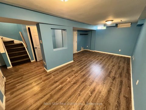Photo 13 at 27 Delaney Crescent, Northwest, Barrie