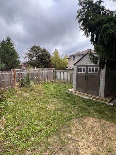 Photo 18 at 27 Delaney Crescent, Northwest, Barrie