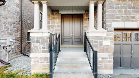 Photo 2 at 37 Hamster Crescent, Rural Aurora, Aurora