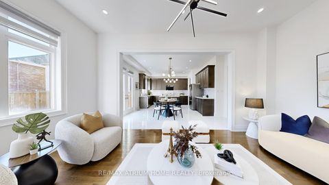 Photo 6 at 37 Hamster Crescent, Rural Aurora, Aurora