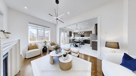 Photo 7 at 37 Hamster Crescent, Rural Aurora, Aurora