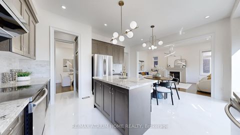 Photo 13 at 37 Hamster Crescent, Rural Aurora, Aurora