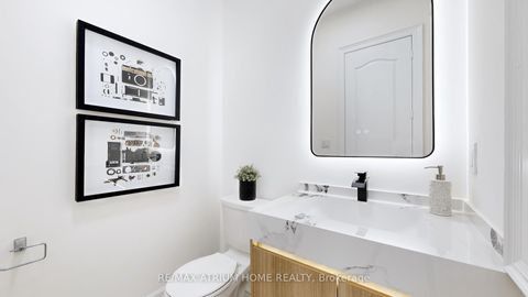 Photo 21 at 37 Hamster Crescent, Rural Aurora, Aurora