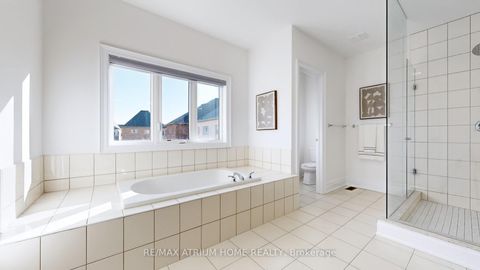 Photo 31 at 37 Hamster Crescent, Rural Aurora, Aurora