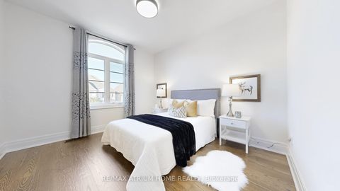 Photo 42 at 37 Hamster Crescent, Rural Aurora, Aurora