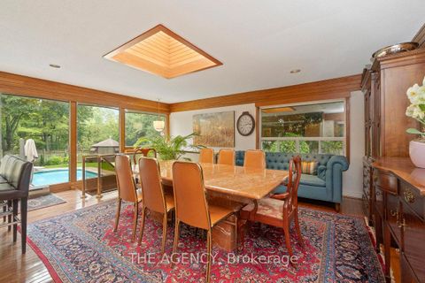 Photo 10 at 178 Millpond Court, Mill Pond, Richmond Hill