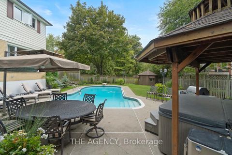 Photo 30 at 178 Millpond Court, Mill Pond, Richmond Hill