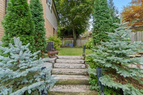 Photo 38 at 178 Millpond Court, Mill Pond, Richmond Hill