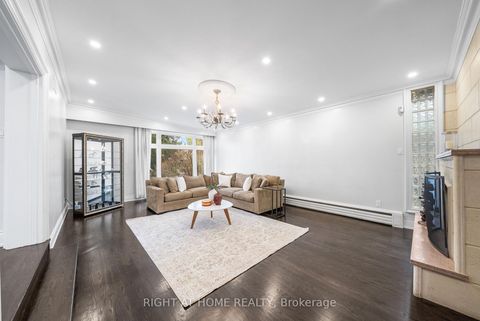 Photo 13 at 40 Heathview Avenue, Bayview Village, Toronto