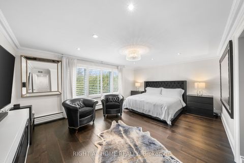 Photo 28 at 40 Heathview Avenue, Bayview Village, Toronto