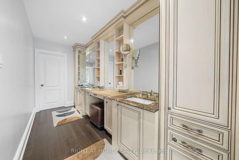 Photo 29 at 40 Heathview Avenue, Bayview Village, Toronto