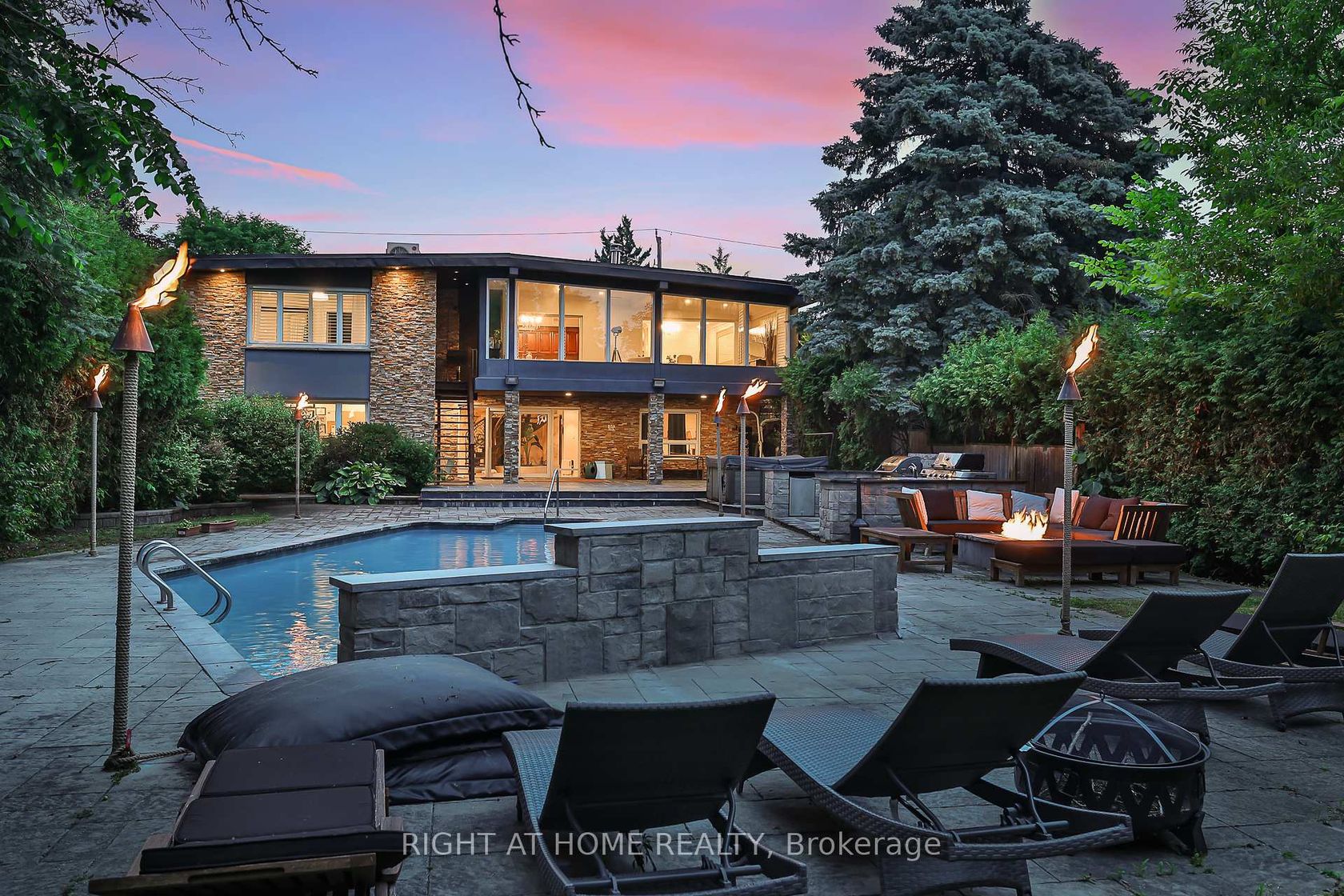 40 Heathview Avenue, Bayview Village, Toronto 