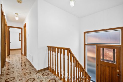 Photo 9 at 16 Mcdonald Avenue, Oakridge, Toronto