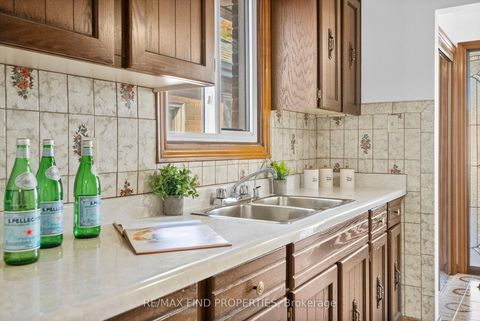 Photo 25 at 16 Mcdonald Avenue, Oakridge, Toronto