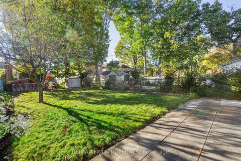 Photo 49 at 16 Mcdonald Avenue, Oakridge, Toronto