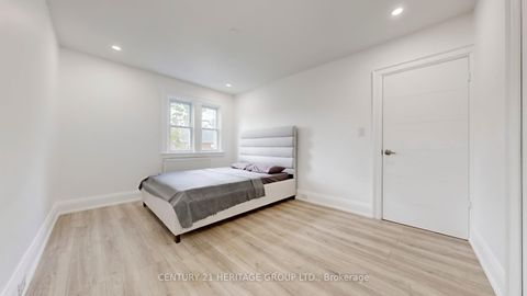 Photo 11 at 226 Donlands Avenue, East York, Toronto