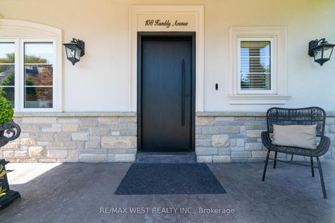 Photo 3 at 108 Hambly Avenue, King City, King