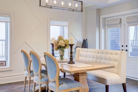 Photo 11 at 108 Hambly Avenue, King City, King