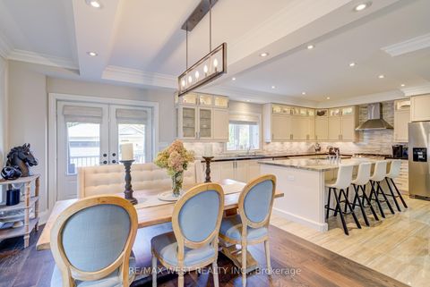 Photo 13 at 108 Hambly Avenue, King City, King
