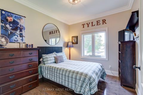 Photo 36 at 108 Hambly Avenue, King City, King