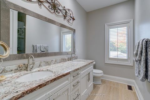 Photo 37 at 108 Hambly Avenue, King City, King