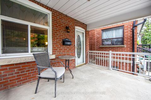 Photo 2 at 132 Hope Street, Davenport, Toronto