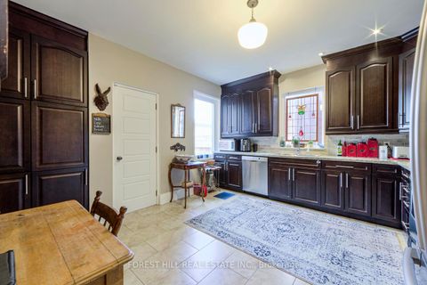 Photo 15 at 132 Hope Street, Davenport, Toronto