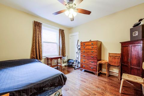 Photo 25 at 132 Hope Street, Davenport, Toronto