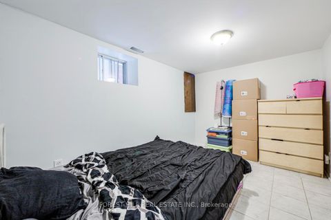 Photo 35 at 132 Hope Street, Davenport, Toronto