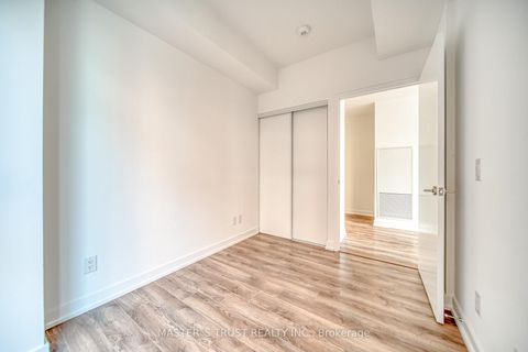 Photo 14 at 916 - 20 Edward Street, Bay Street Corridor, Toronto