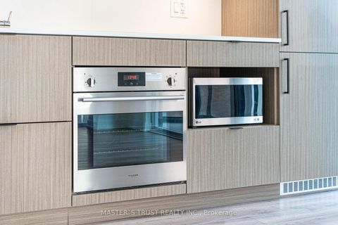 Photo 22 at 916 - 20 Edward Street, Bay Street Corridor, Toronto