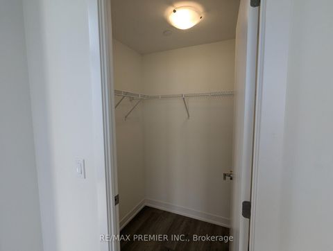 Photo 20 at 502 - 9 Steckley House Lane, Rural Richmond Hill, Richmond Hill