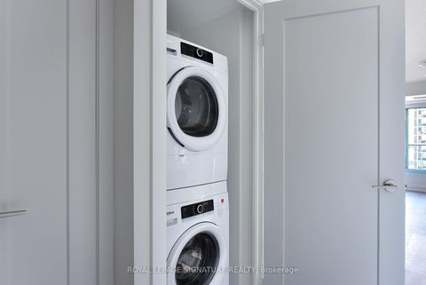 Photo 17 at 3010 - 7 Mabelle Avenue, City Centre West, Toronto