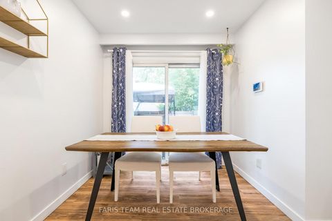 Photo 12 at 4B Oak Street, Wellington, Barrie