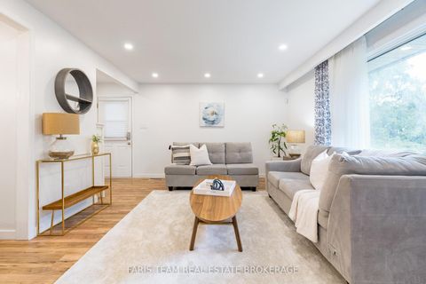 Photo 16 at 4B Oak Street, Wellington, Barrie