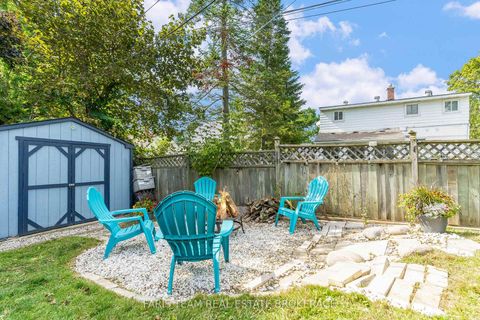 Photo 40 at 4B Oak Street, Wellington, Barrie