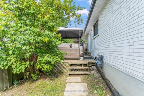 Photo 41 at 4B Oak Street, Wellington, Barrie