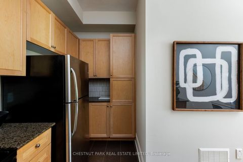 Photo 10 at 53 Connaught Avenue, Coxwell, Toronto